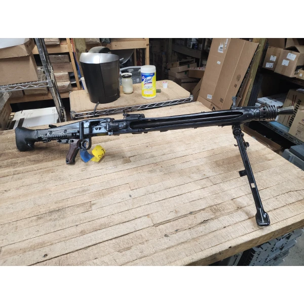 MG42 pics - Image 14